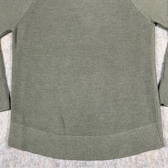 Athleta Hanover V-Neck Merino Wool Blend Athleisure Layering Oversized Sweater M - Picture 14 of 14